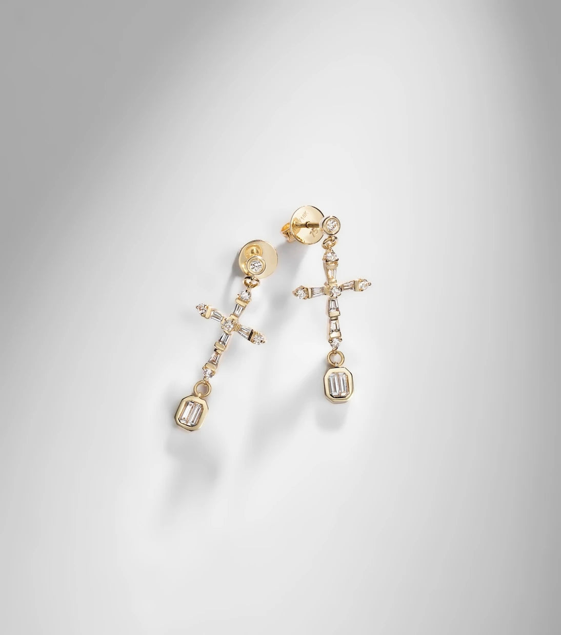 Shay Jewelry - 18kt gold drop earrings with diamonds
