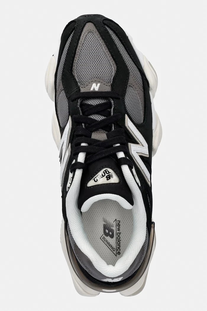 New Balance 9060 Маратонки