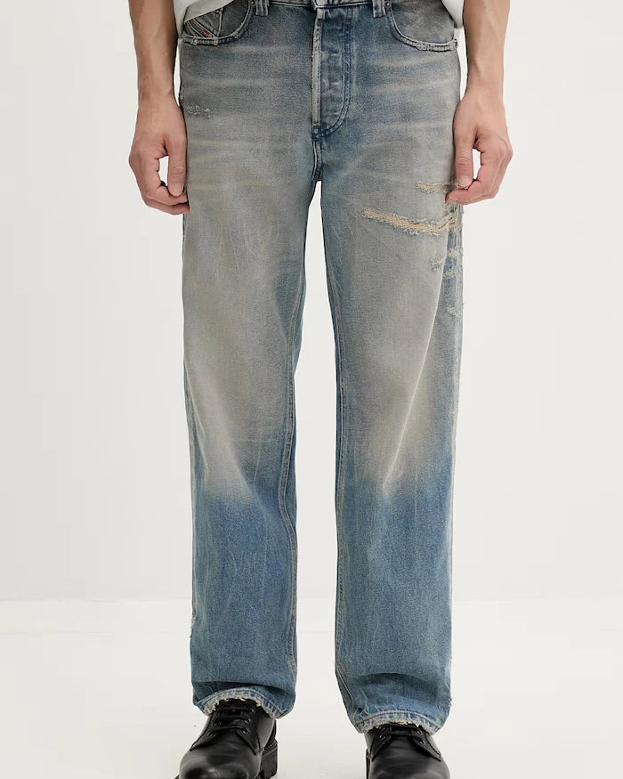 Diesel tapered erkek jean 2024 D-MACS L.32