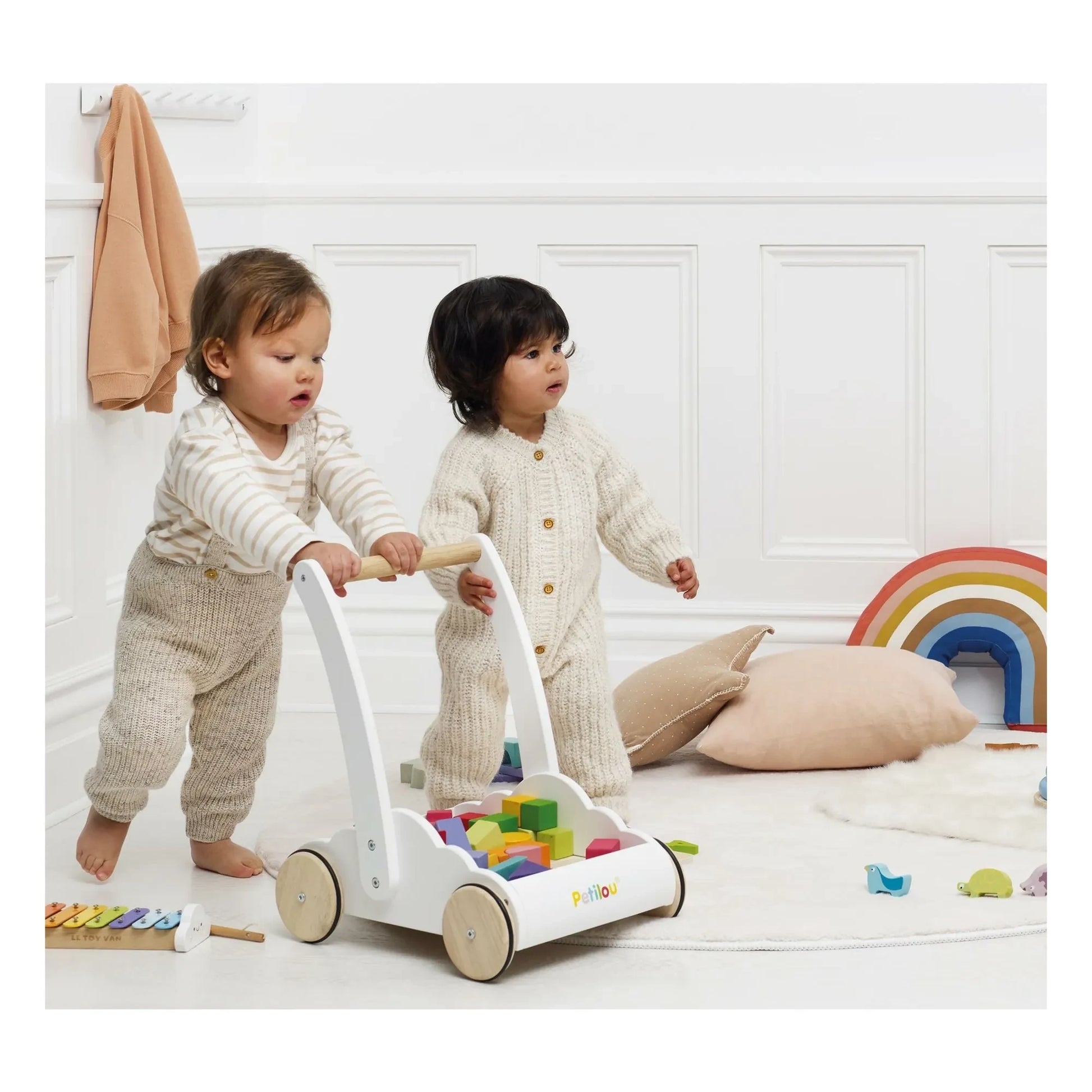 Le Toy Van - Nuage wooden block cart | White