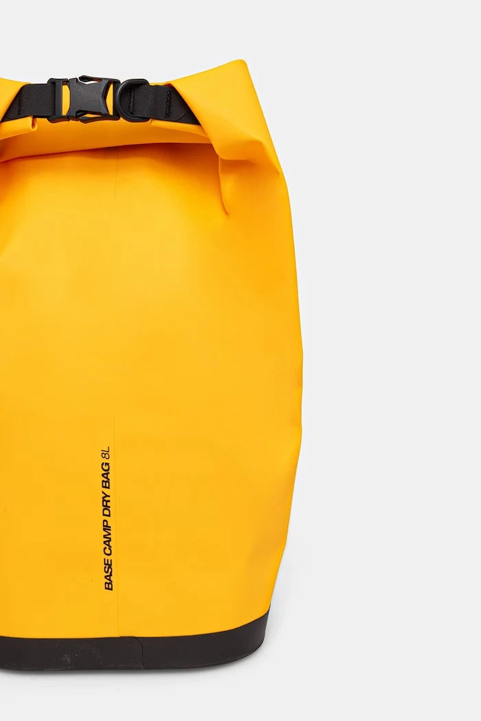 The North Face водоустойчив калъф BASE CAMP DRY BAG 8L