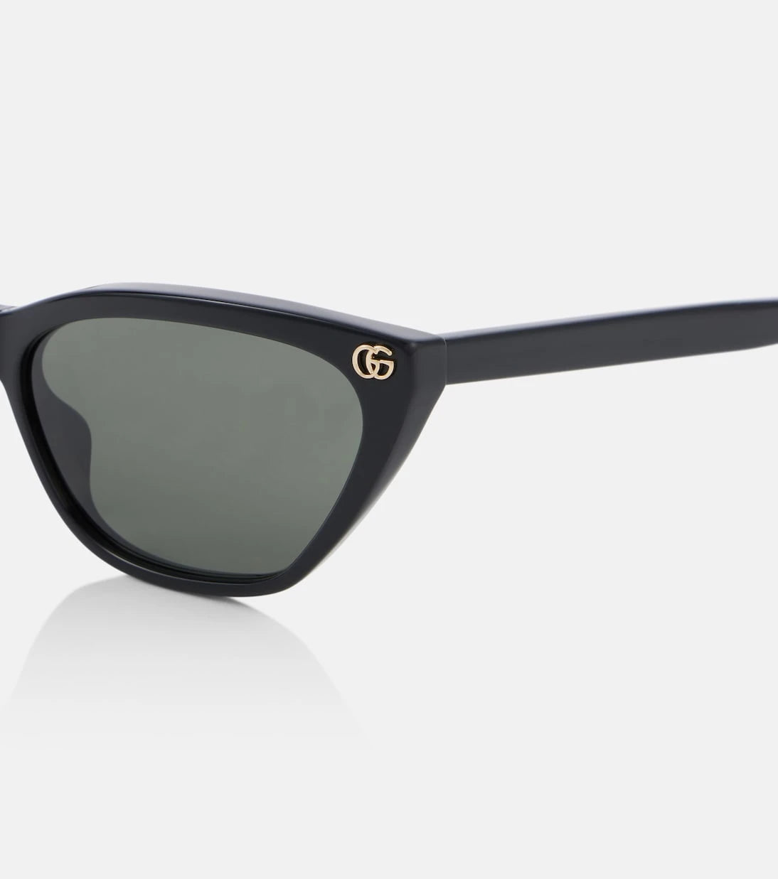 Gucci - نظارة شمسية عين القط بشعار GG المزدوج