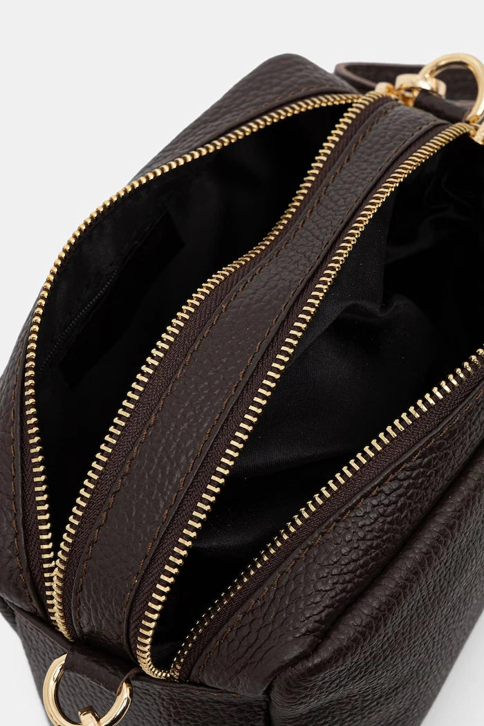 Answear.LAB kadın deri crossbody çanta