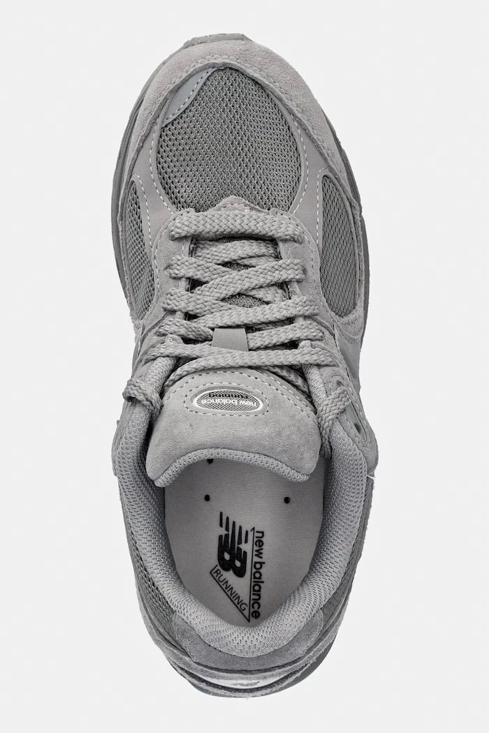 New Balance 2002 Маратонки