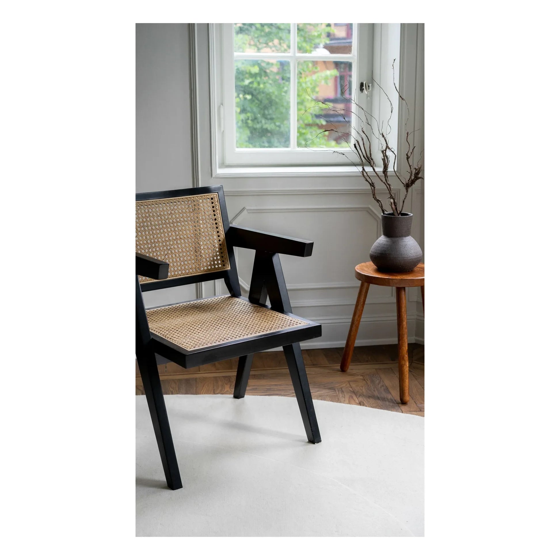 Layered - Residue Wool Carpet  | White