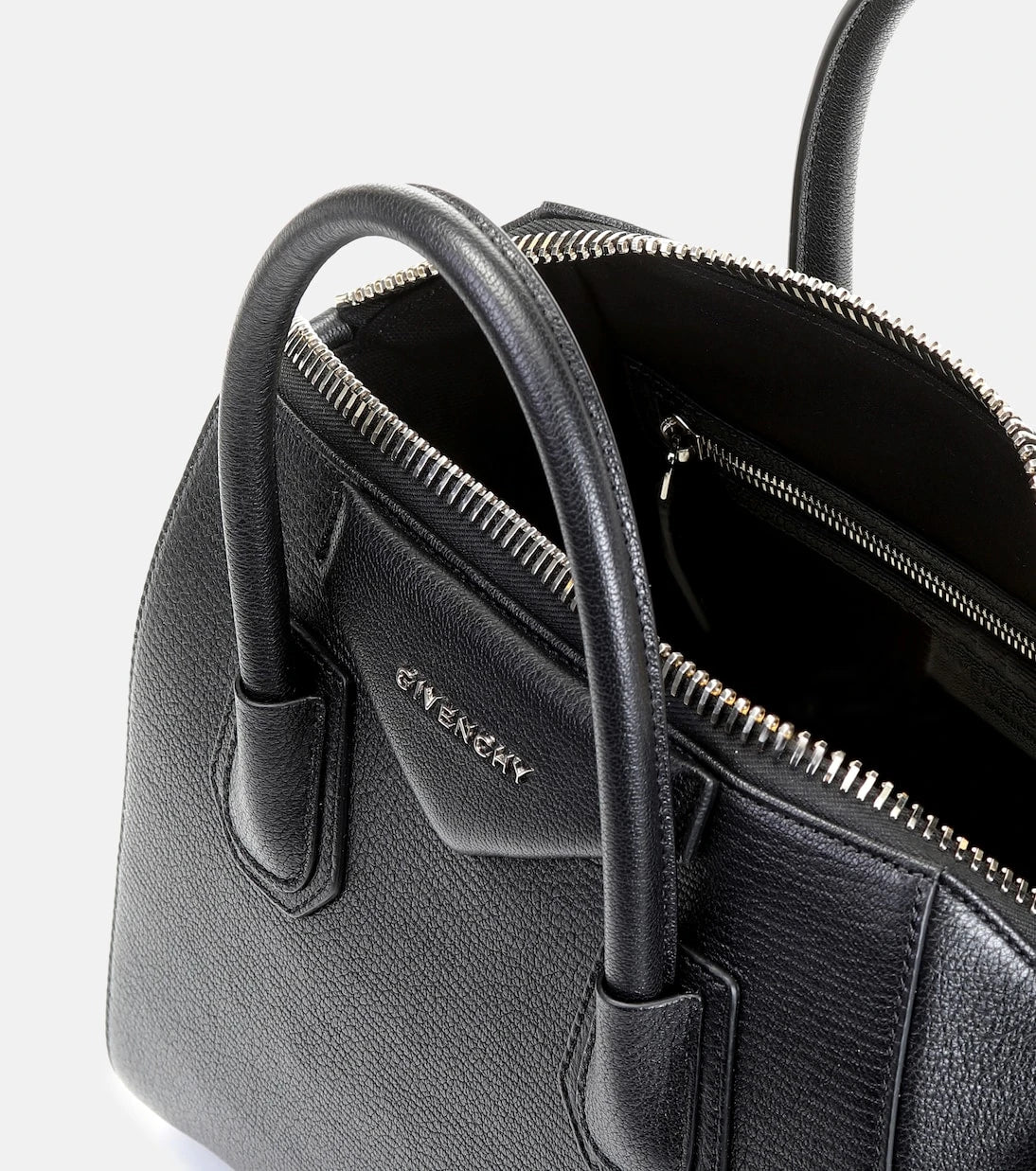 Givenchy - Antigona Small leather tote