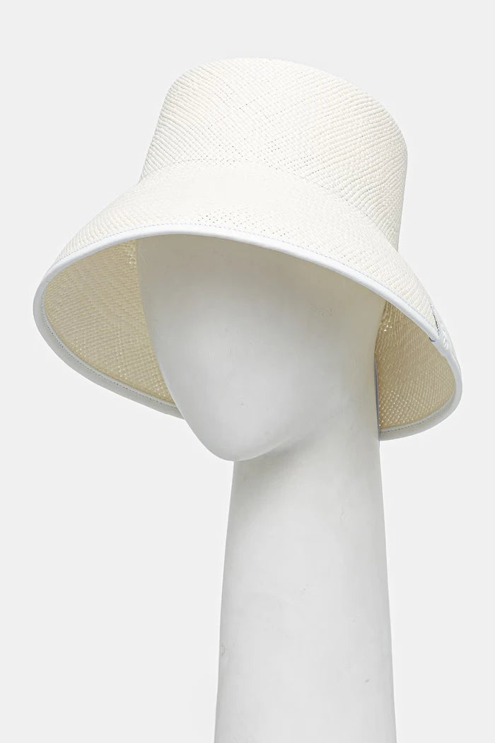 LE SH KA headwear Beyaz Bucket Şapka