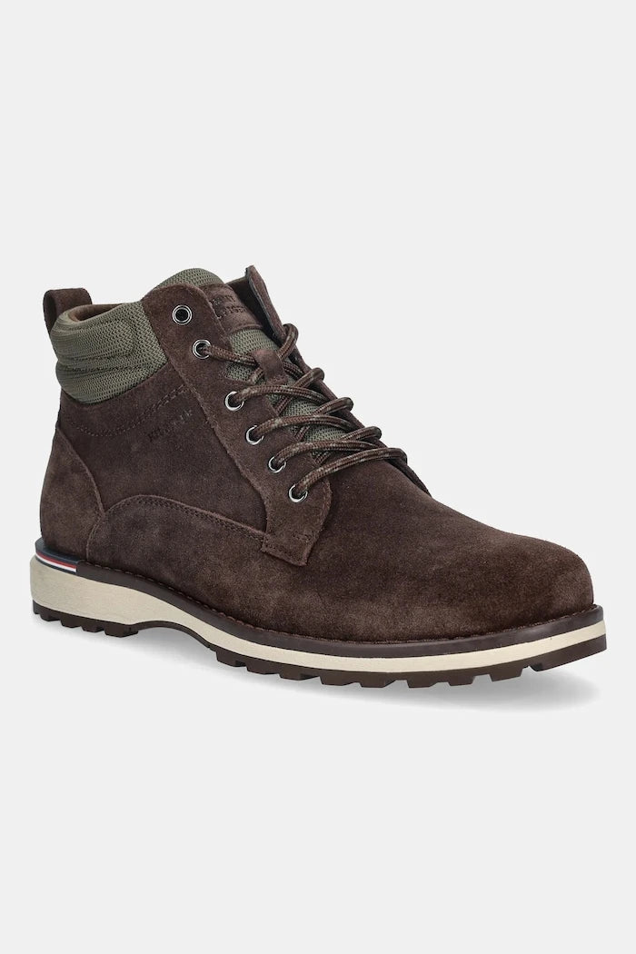 Кожени обувки Tommy Hilfiger CORPORATE W SUEDE LACE BOOT