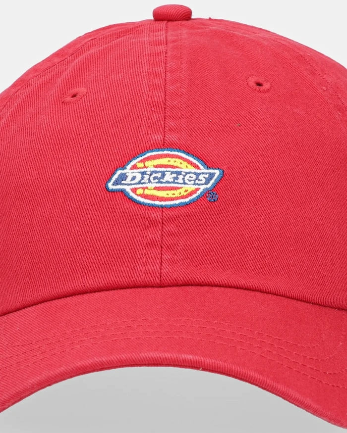 Памучна шапка с козирка Dickies