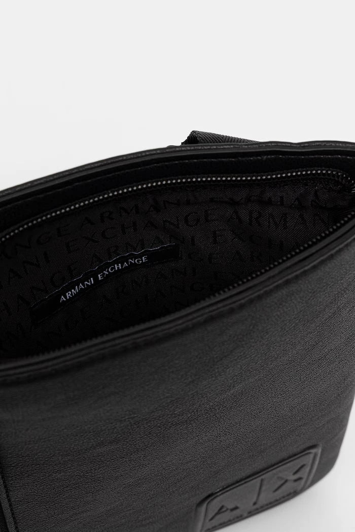 Armani Exchange през рамо мъжки