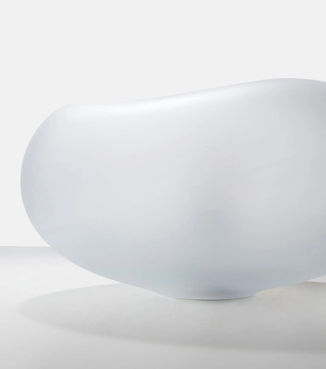 Milena Kling - Seaglass glass portable lamp