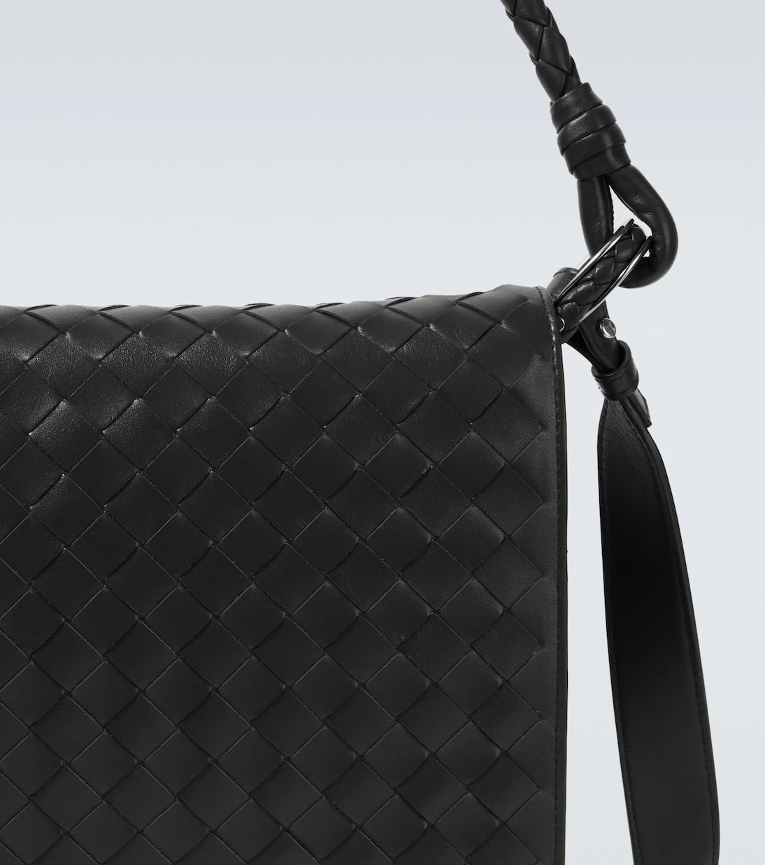 Bottega Veneta - Swing Intrecciato leather messenger bag