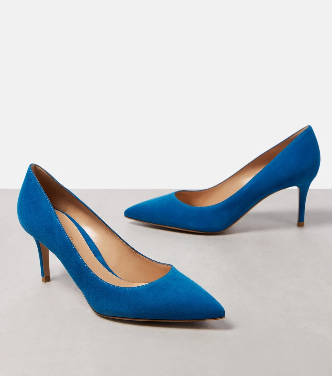 Gianvito Rossi - Gianvito 70 suede pumps