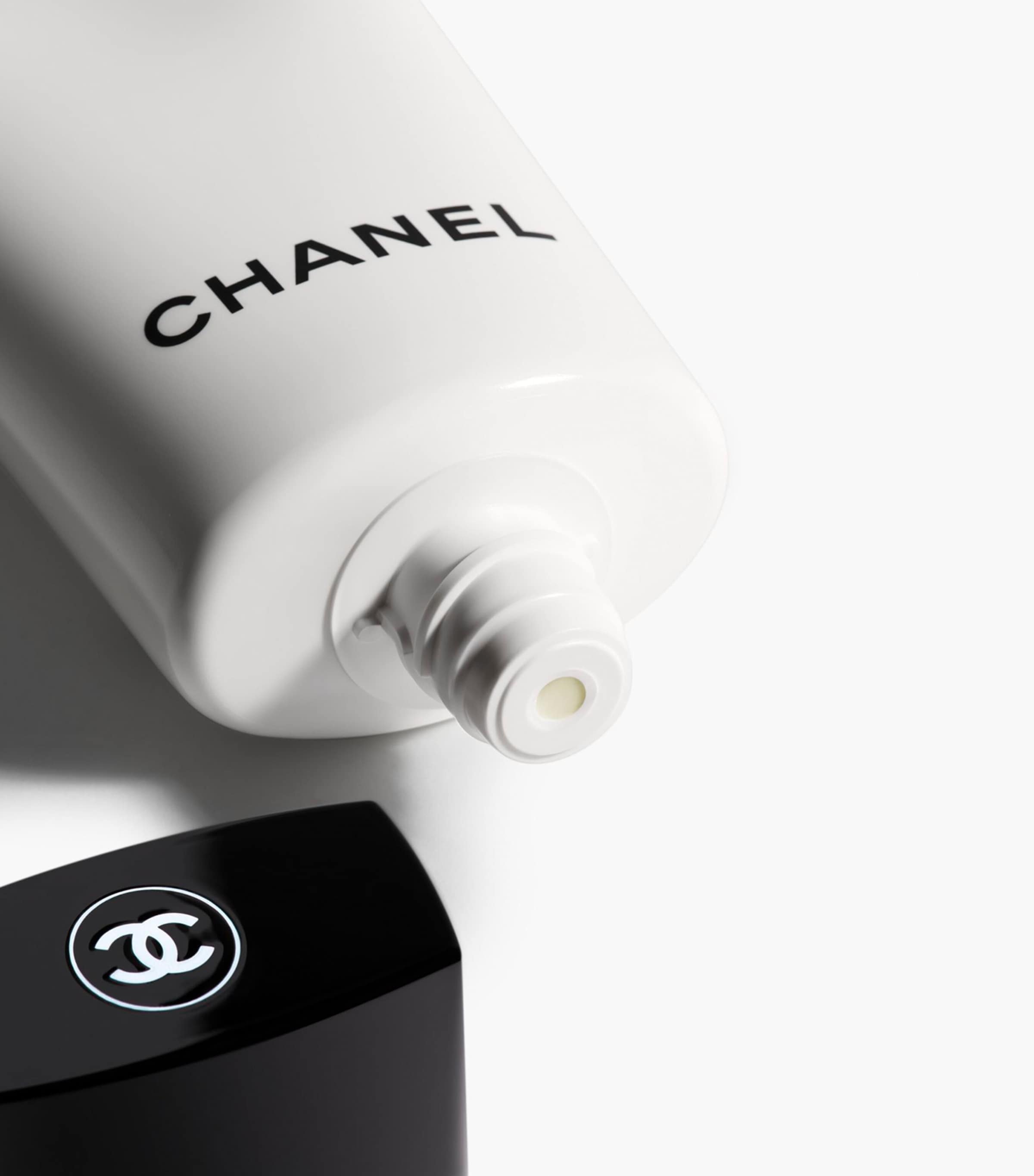 CHANEL LA MOUSSE Camellia Cleansing Cream-to-Foam (150ml)