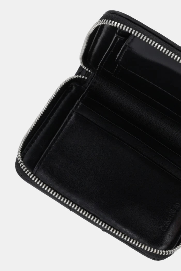 Calvin Klein kadın suni deri cüzdan