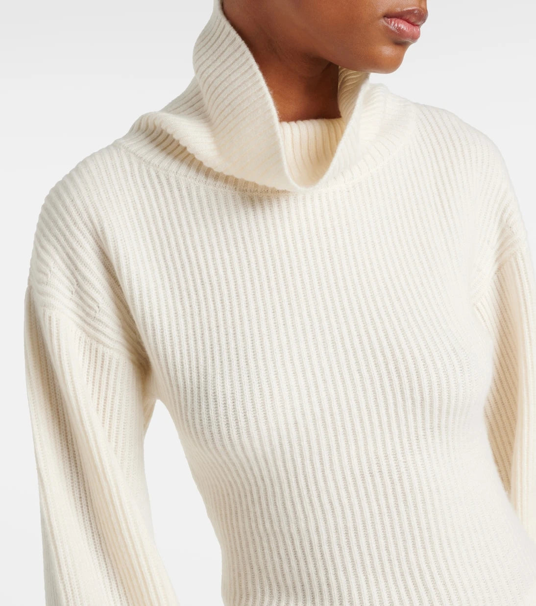 Aya Muse - Cursa cashmere sweater dress and socks