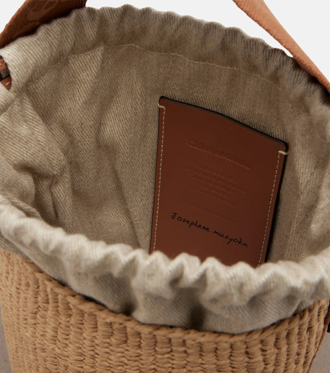 Chloé - Woody Small raffia bucket bag