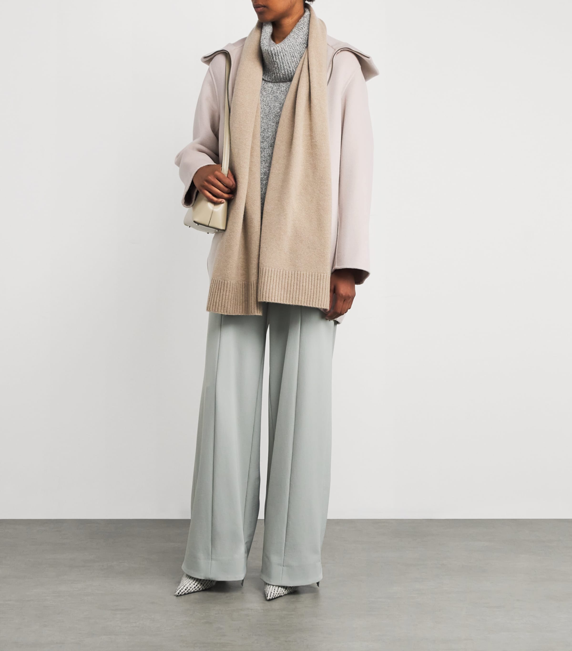 Iris Von Arnim Pink Wool-Cashmere Dance Slim Hoodie