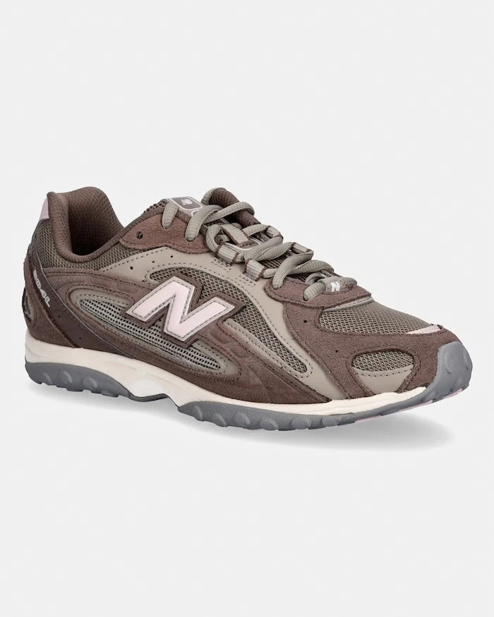 New Balance 204 Kadın Spor Ayakkabı