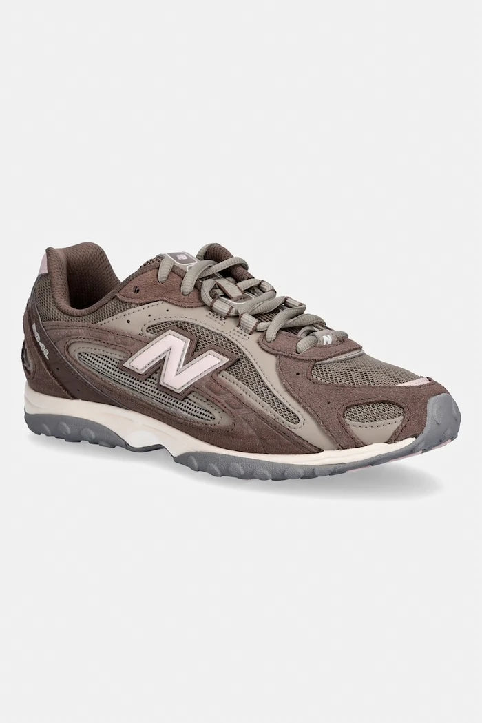 New Balance 204 Маратонки Женски