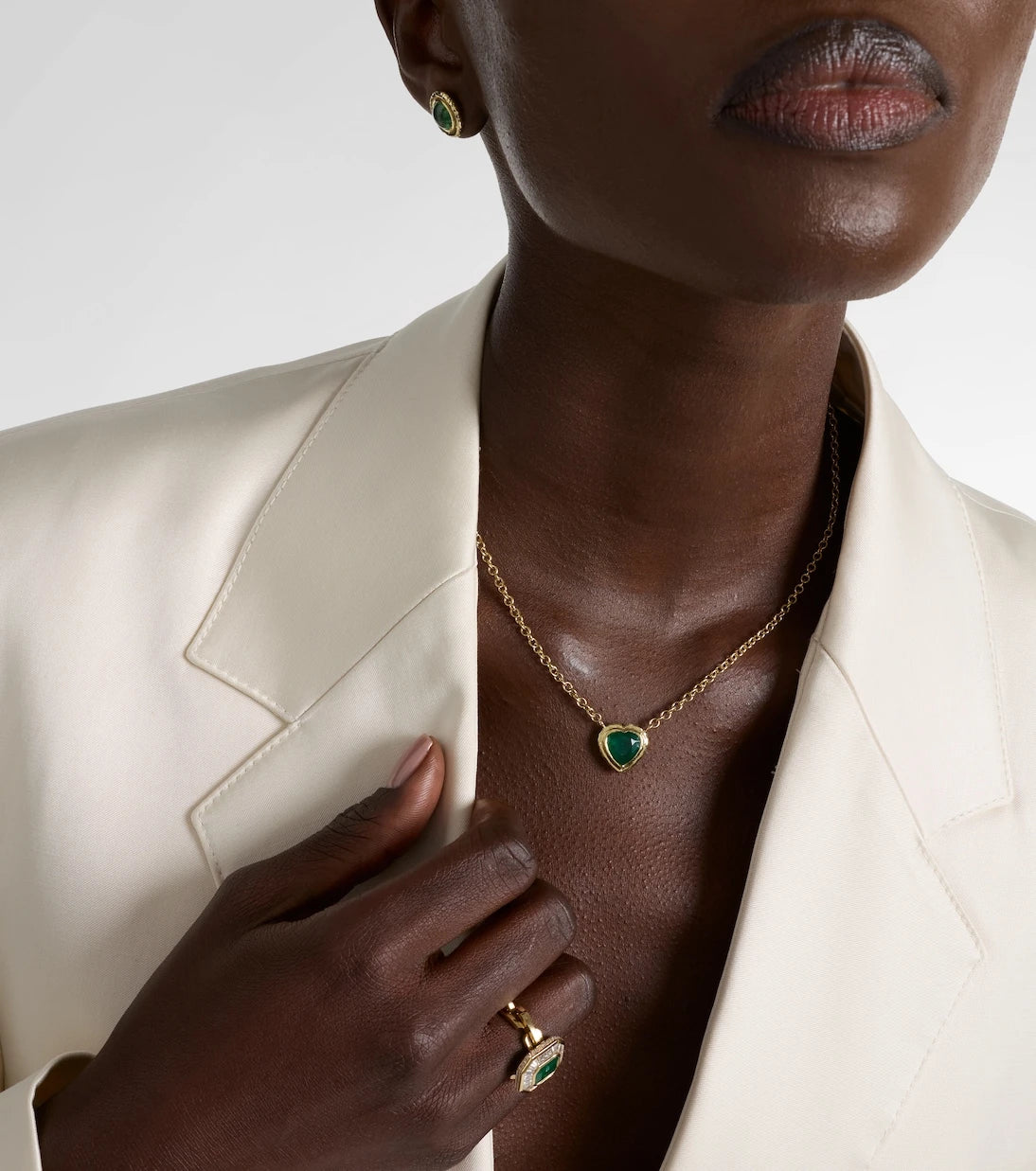 Octavia Elizabeth - Heart & Toggle 18kt gold necklace with emerald