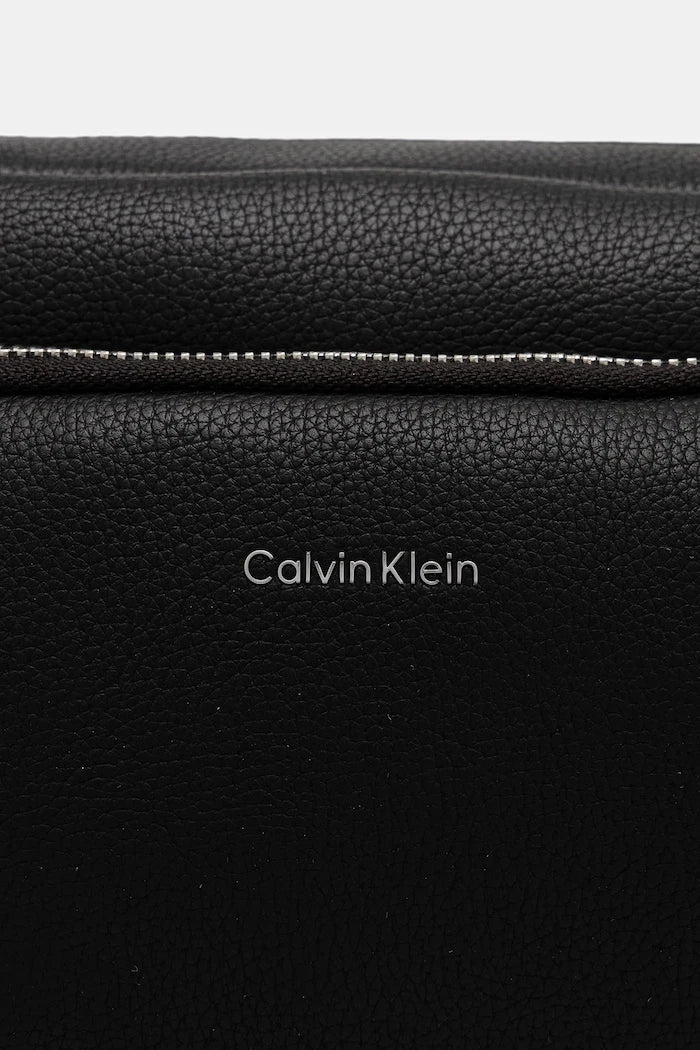 Calvin Klein erkek suni deri omuz çantası