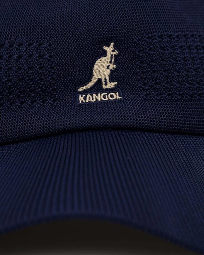 Шапка с козирка Kangol