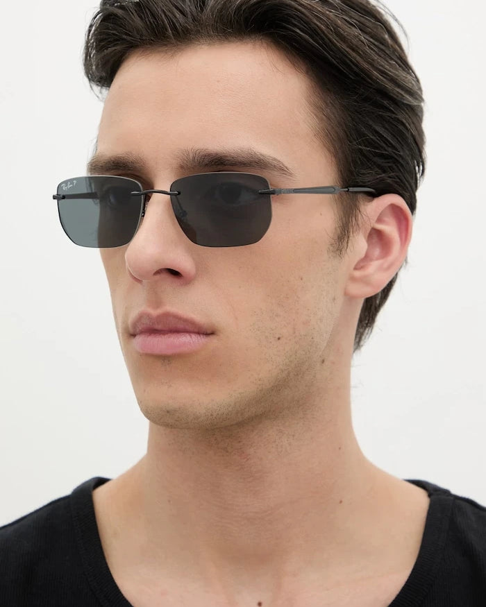 Ray-Ban güneş gözlüğü