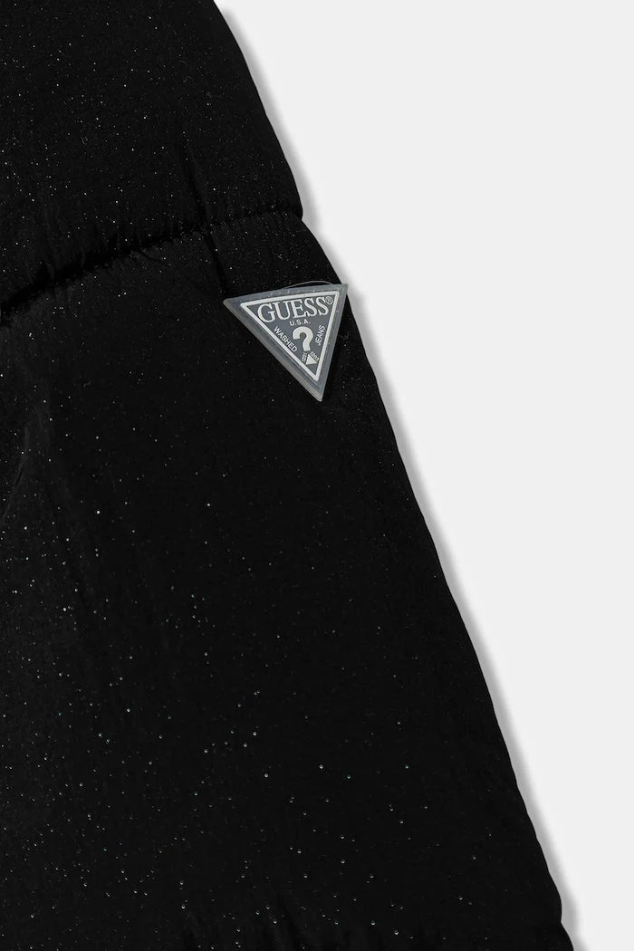 Яке Guess