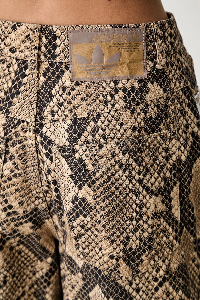 adidas Originals kadın denim bermuda şort