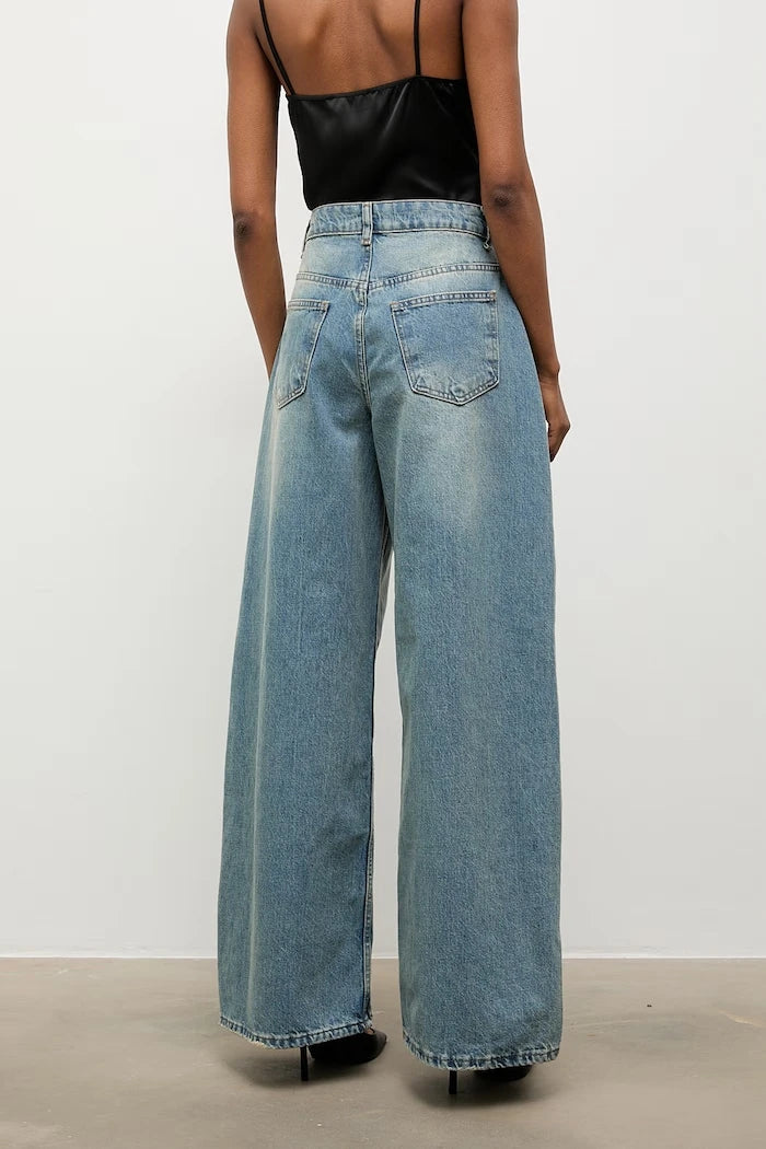 Answear.LAB дънки relaxed fit дамски