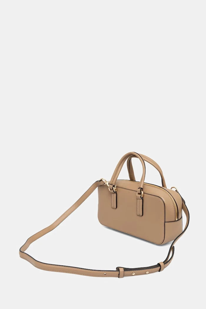 Ayarlanabilir askılı Tommy Hilfiger kadın çantası