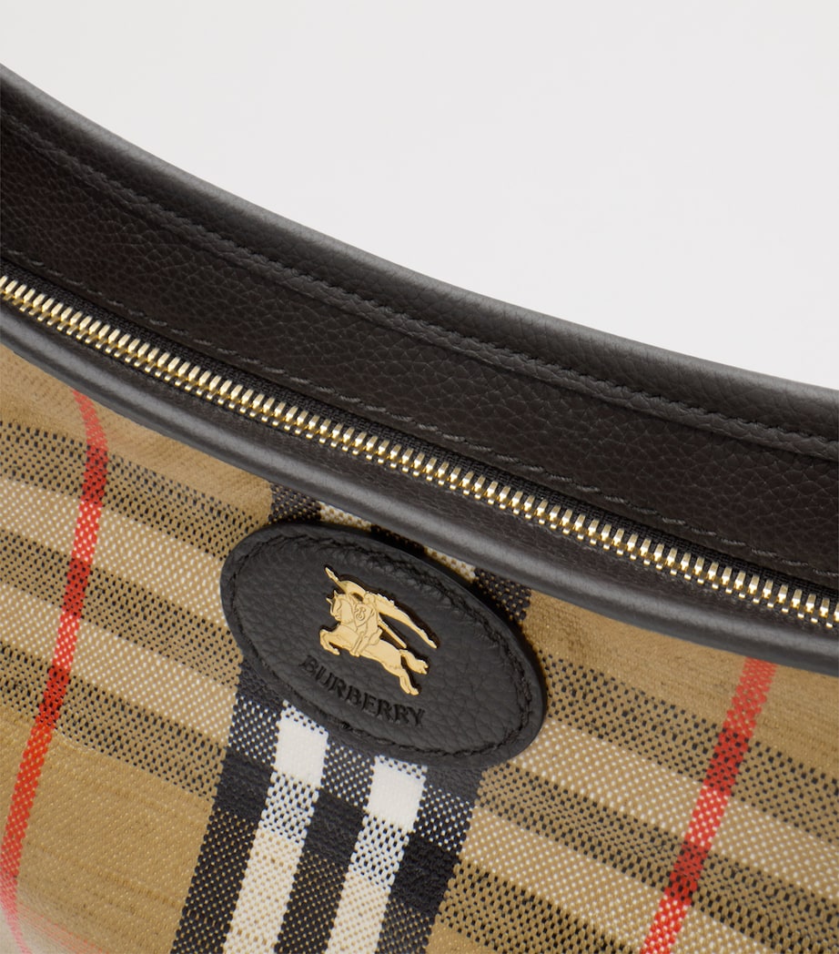 Highlands Shoulder Bag
