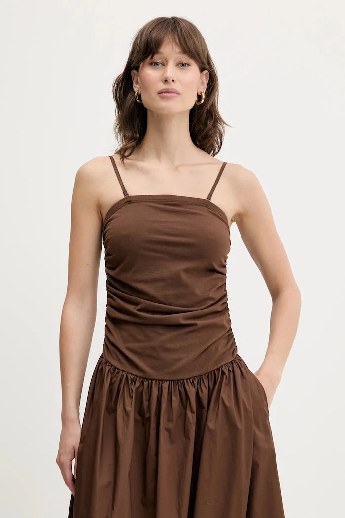 Never Fully Dressed Elbise