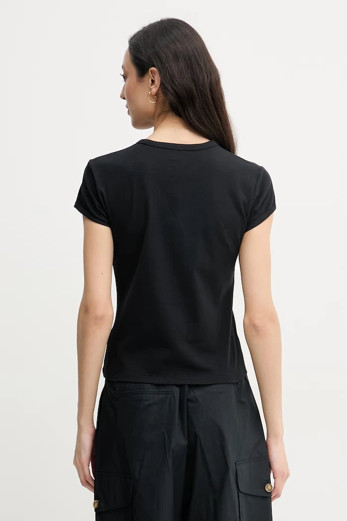 Calvin Klein Jeans pamuk ve elastan kadın tişörtü