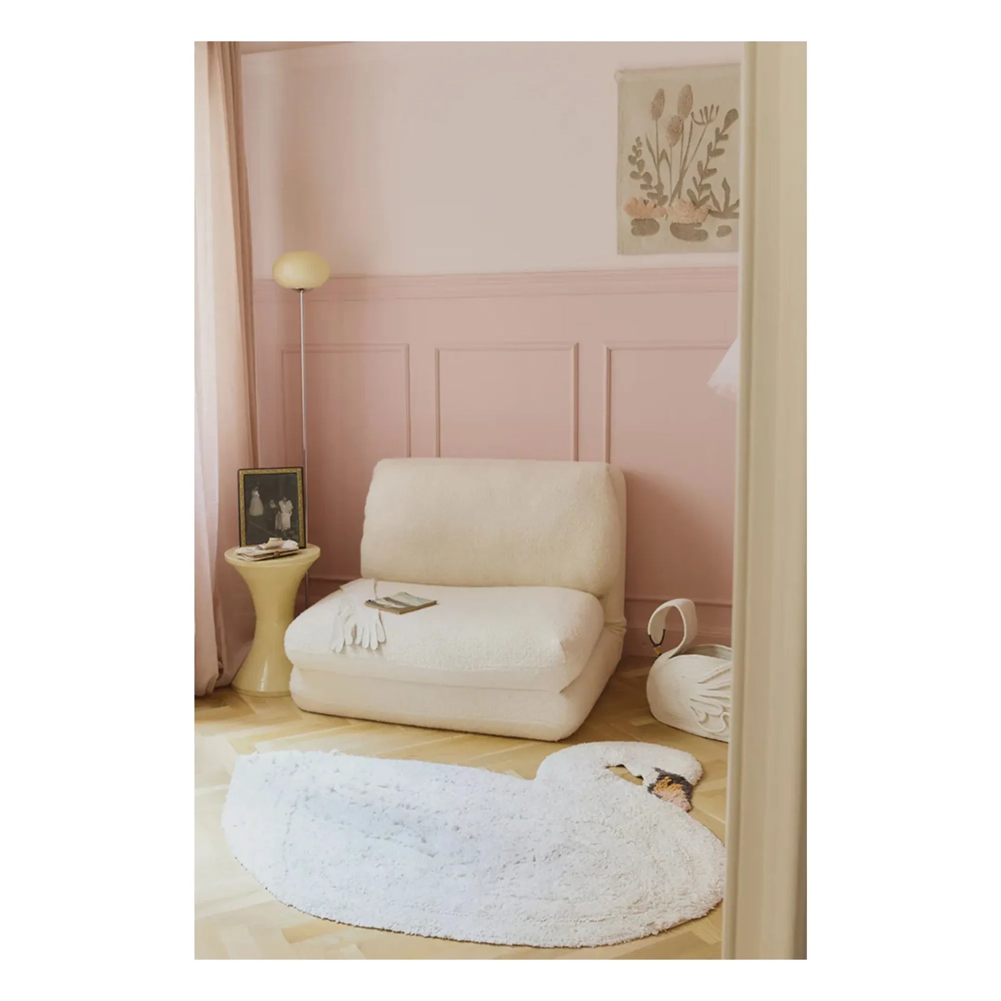 Lorena Canals - Swan rug | White