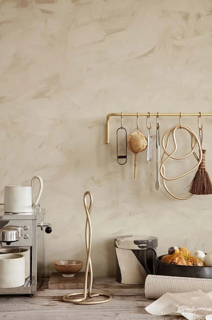 ferm LIVING Curvature Mutfak Kağıdı Tutacağı
