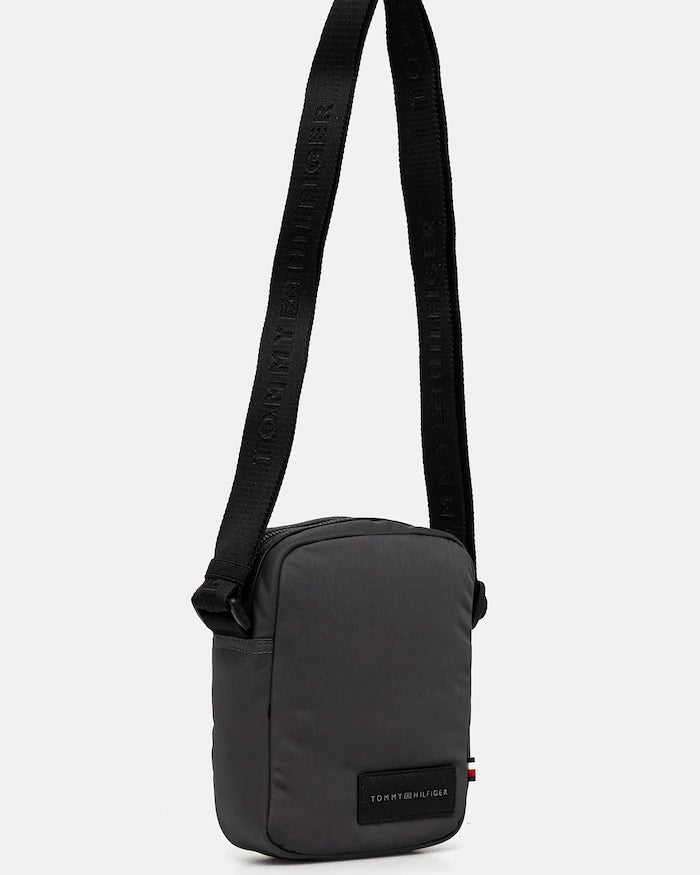 Tommy Hilfiger Omuz Çantası