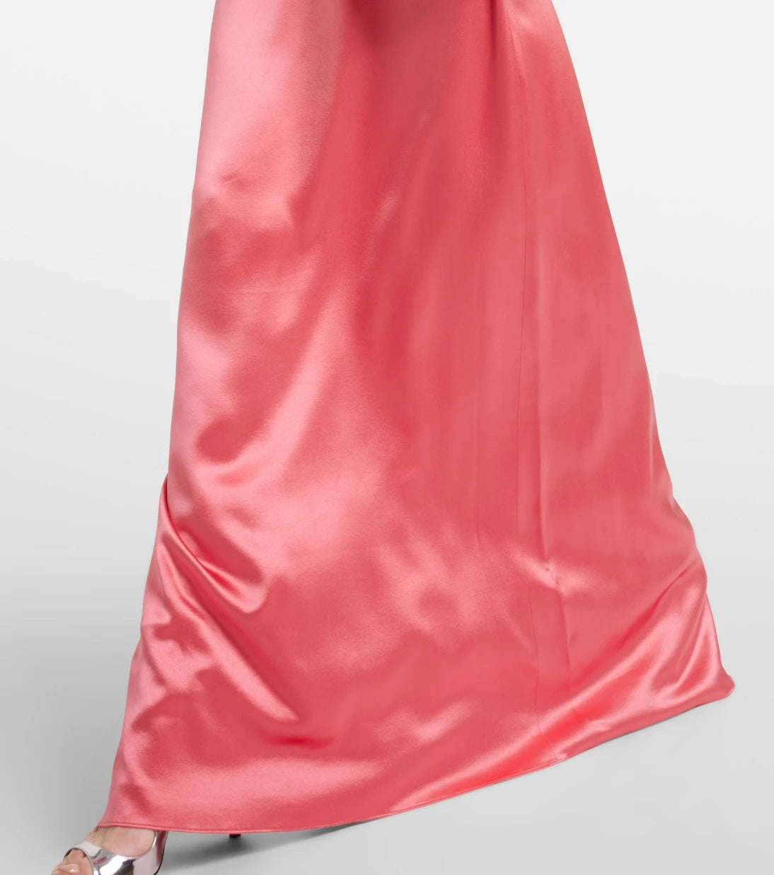 Monique Lhuillier - Caped silk satin gown