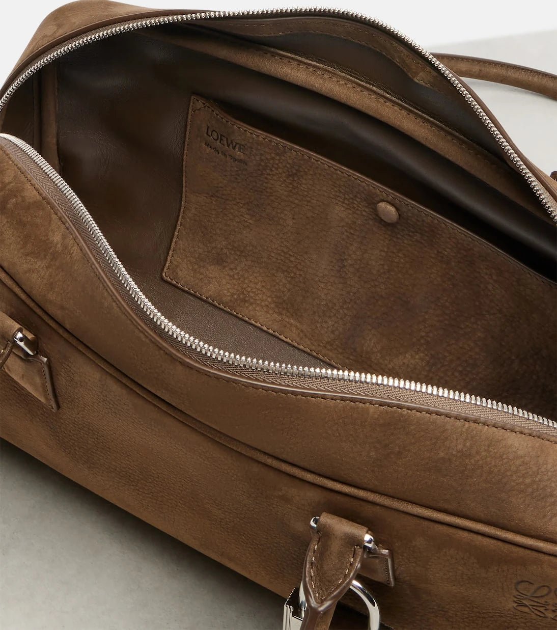 Loewe - حقيبة كتف أمازونا 31 جلد