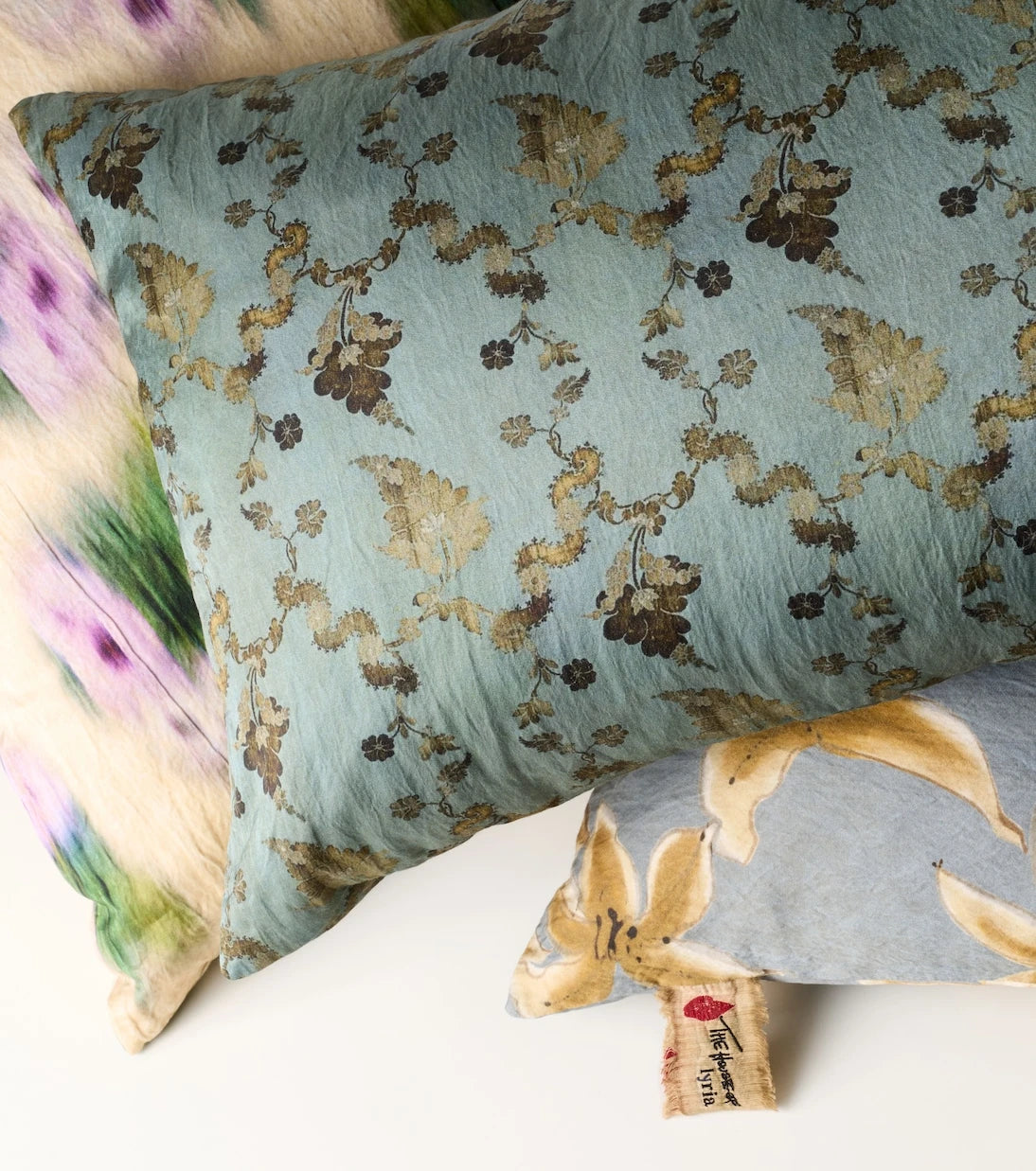 The House of Lyria - Godolia cushion