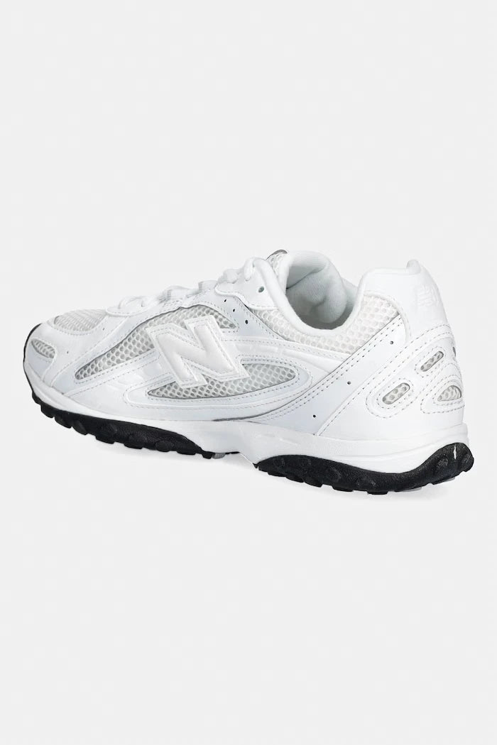 New Balance 204 kadın spor ayakkabı