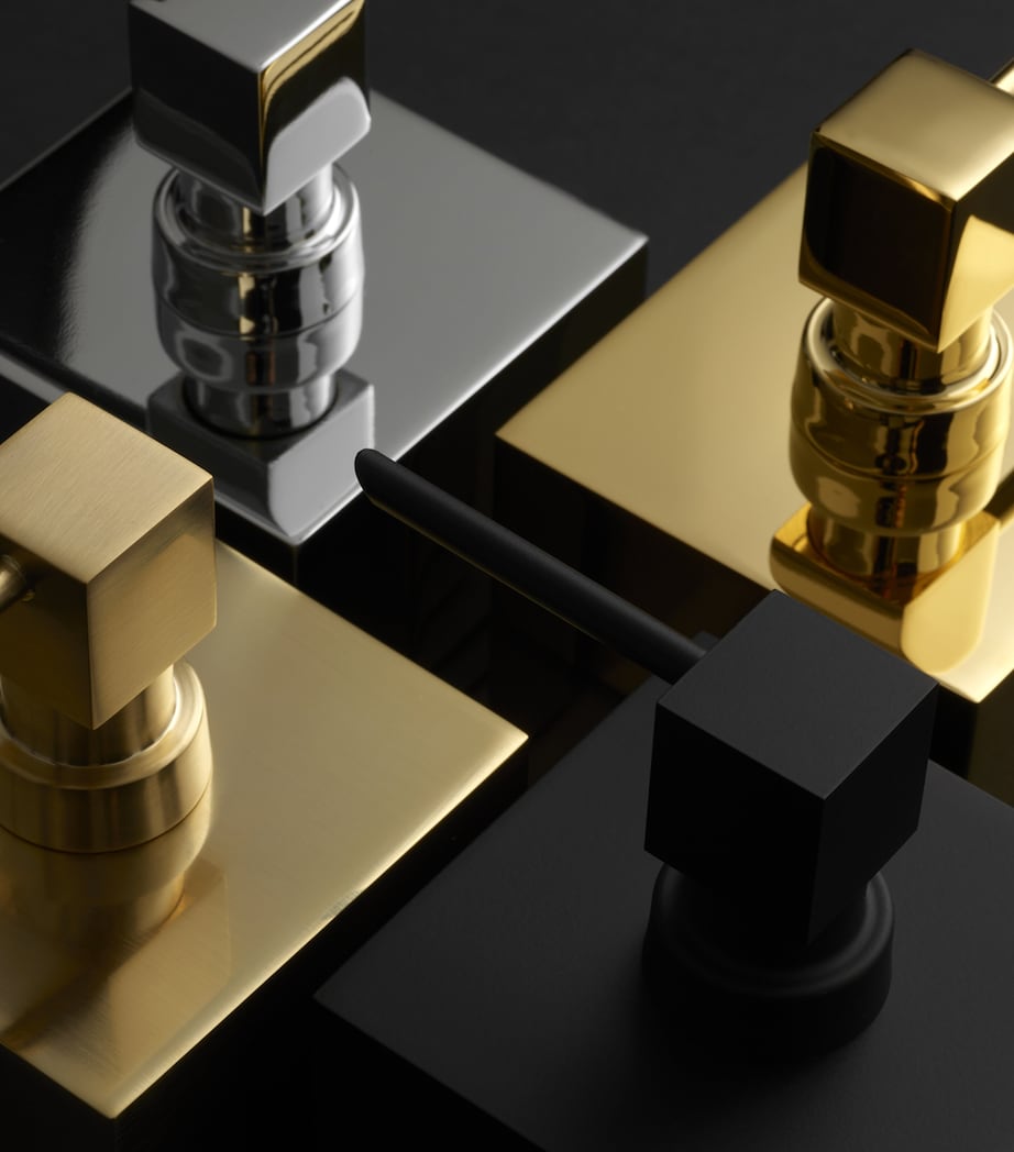 Brass Club Tissue Box