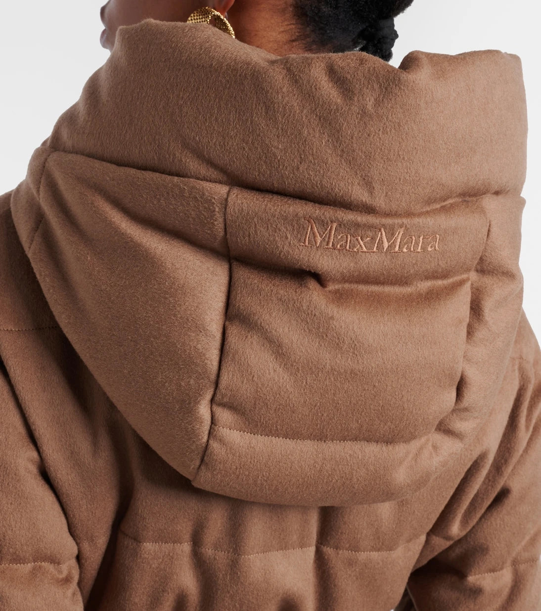 Max Mara - جاكيت بافر The Cube Corona من وبر الجمل