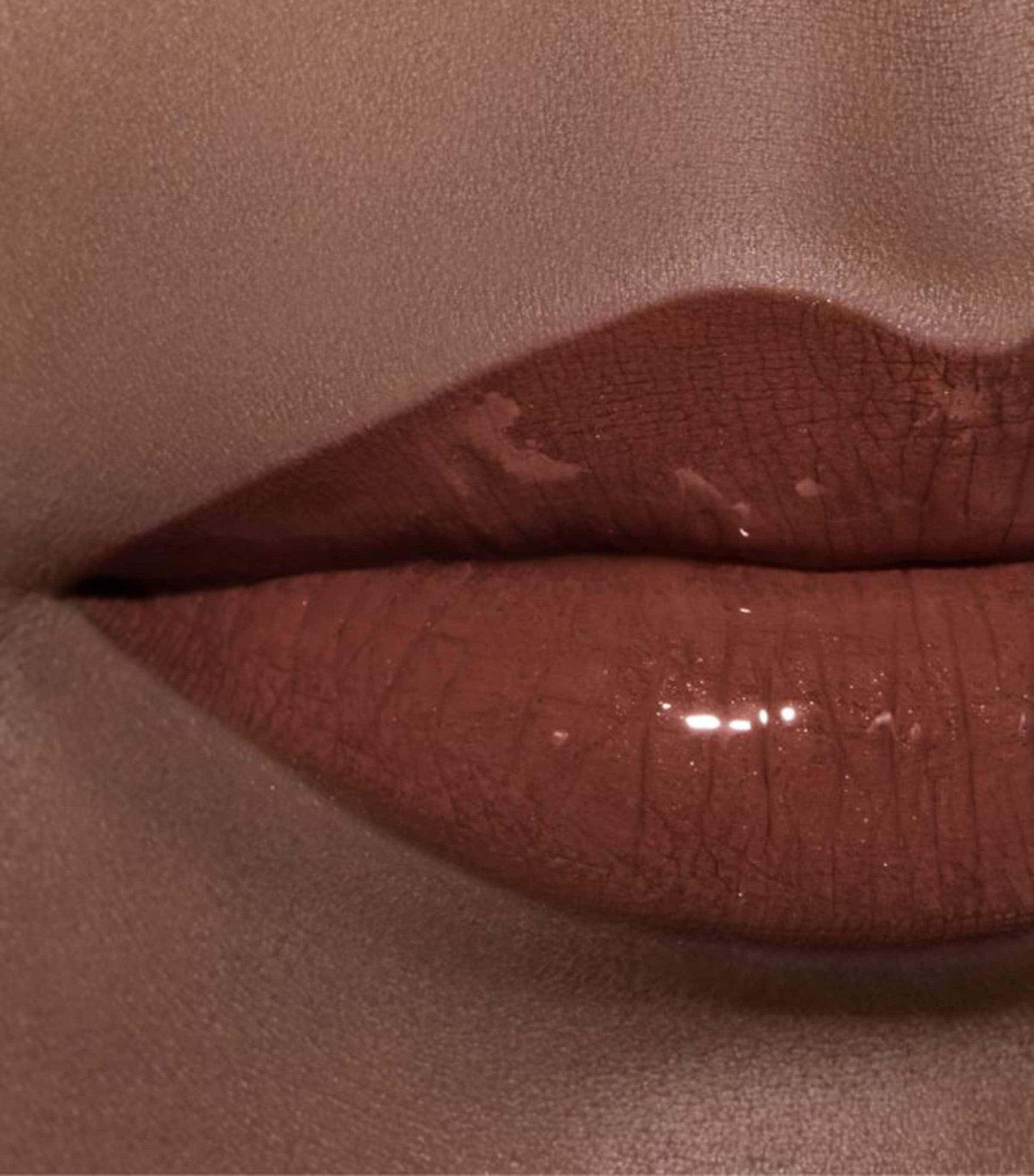 CHANEL Le Rouge Duo Ultra Tenue Liquid Lip Colour