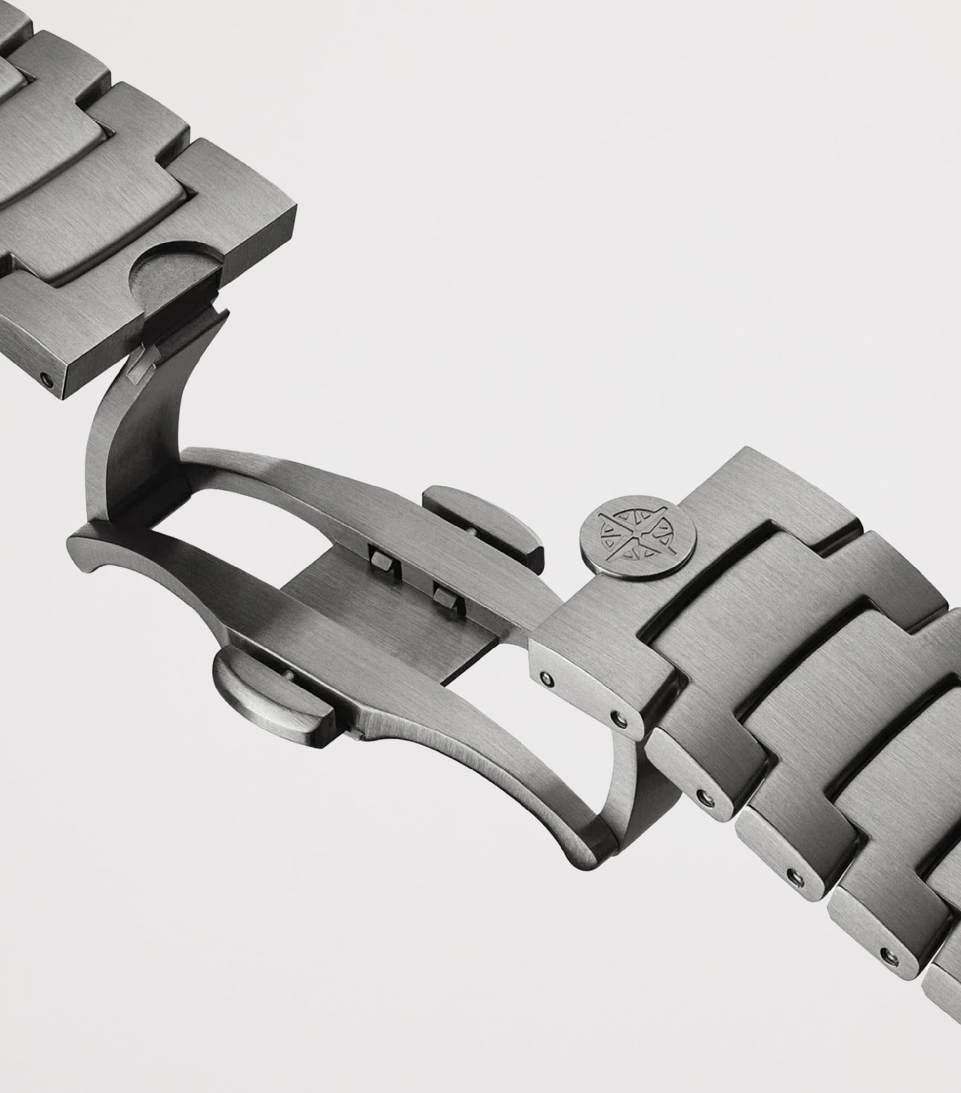 Titanium Altitude MB Meteor Watch 42mm