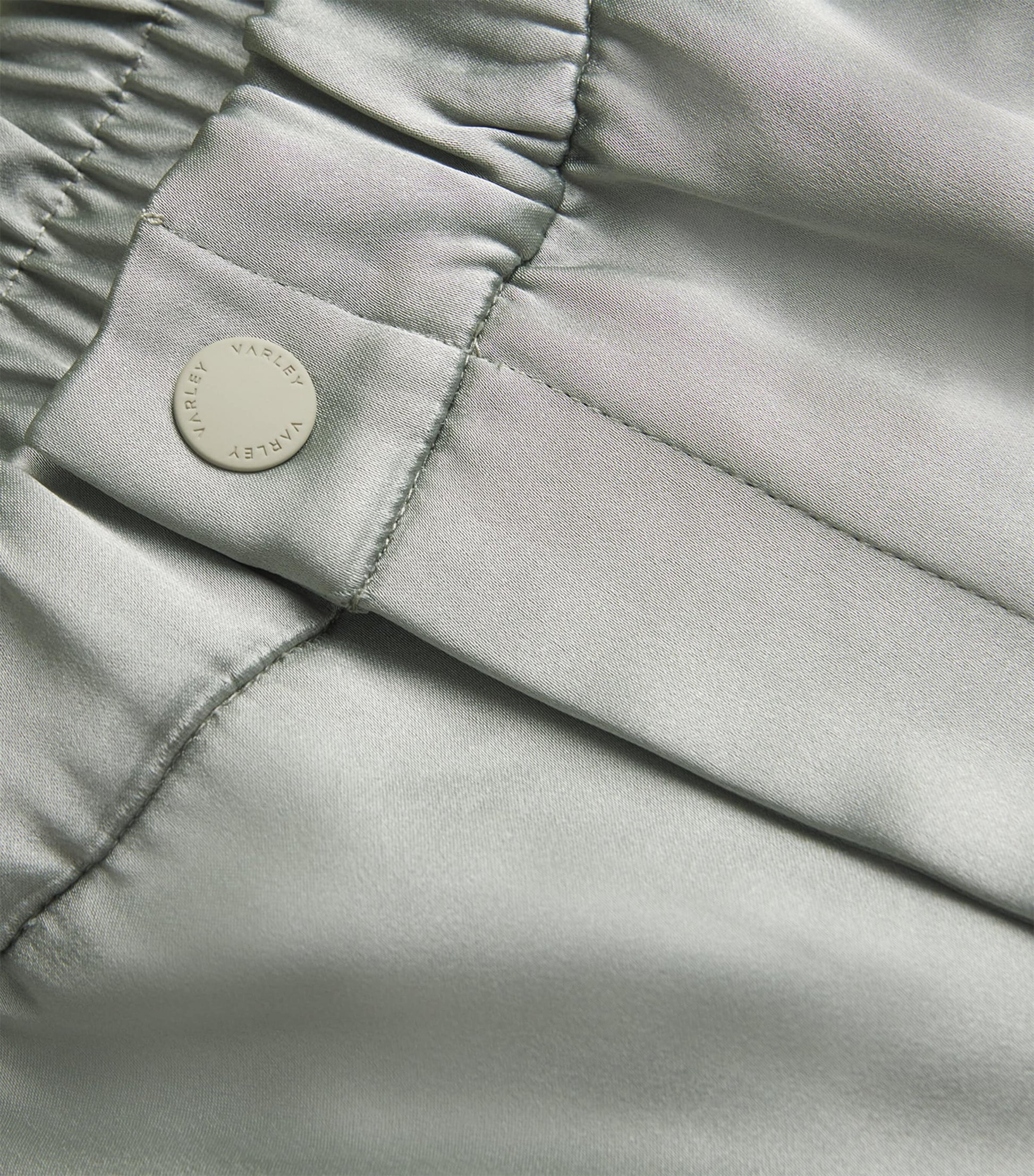 High-Rise Sarka Shorts GRAVITY SAGE