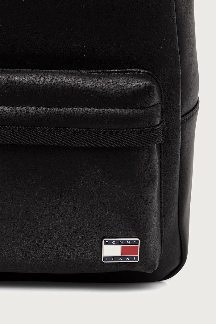 Tommy Jeans Kadın Suni Deri Sırt Çantası