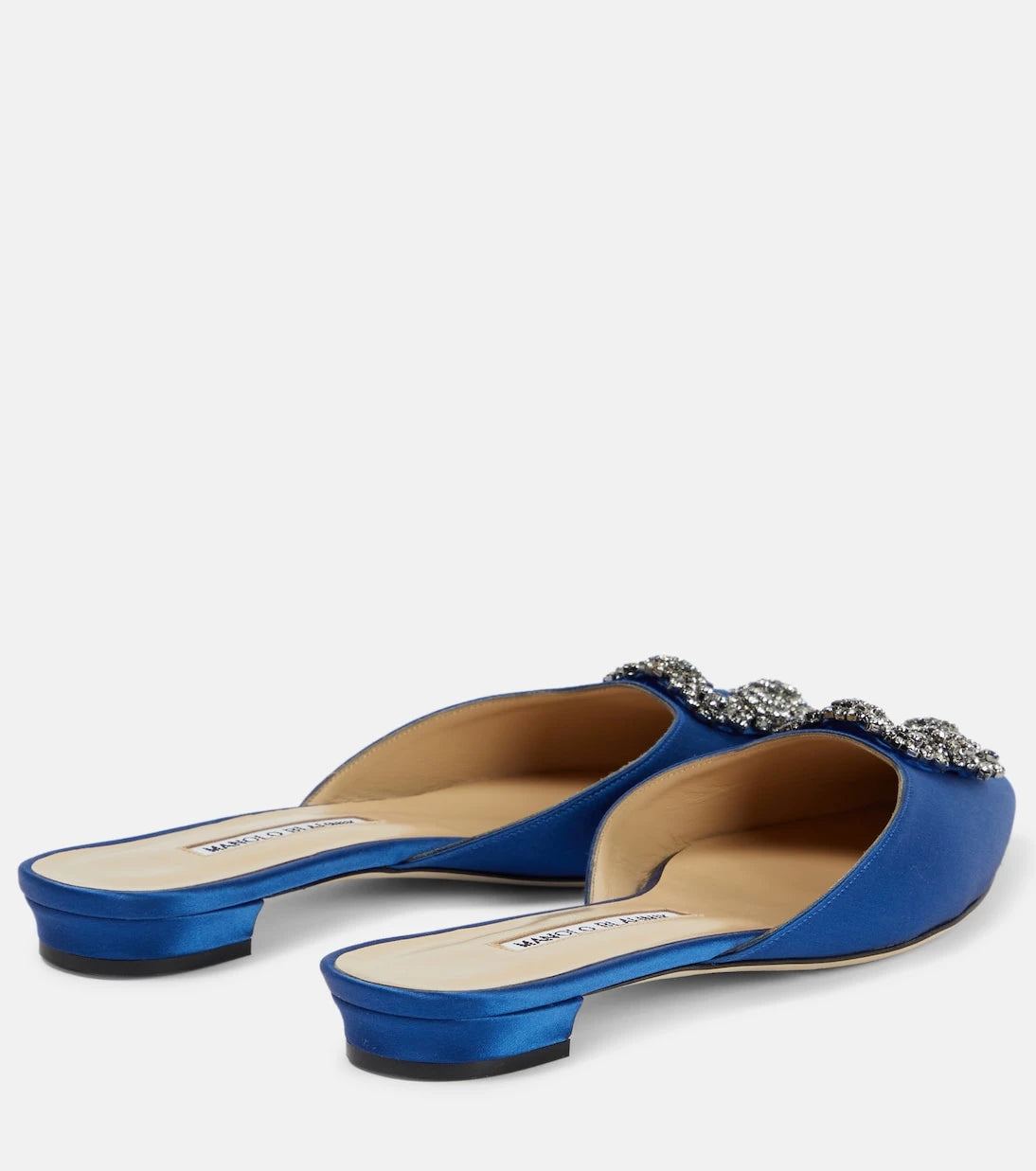 Manolo Blahnik - Hangisimuflat embellished satin mules
