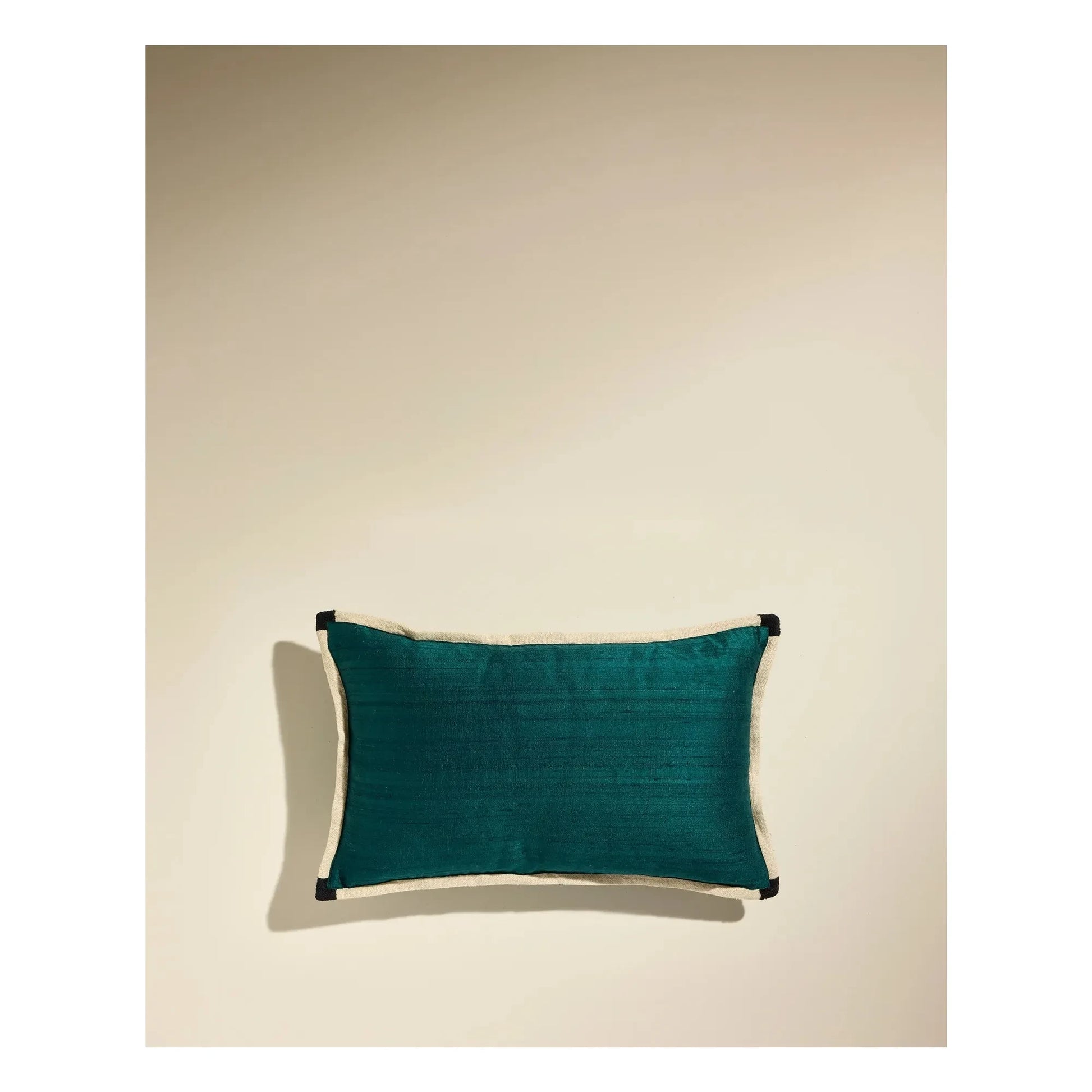 Maison Sarah Lavoine - Séquence silk cushion | Thé de Chine